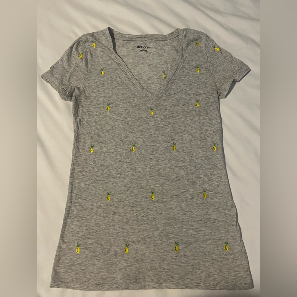 Merona Gray Tee with Yellow Pineapple Accents